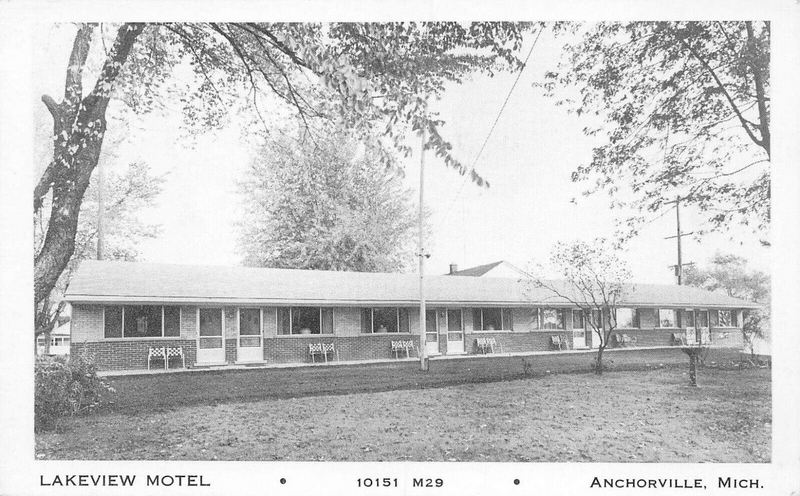 Lakeview Motel (OYO Hotel Lakeview) - Old Postcard